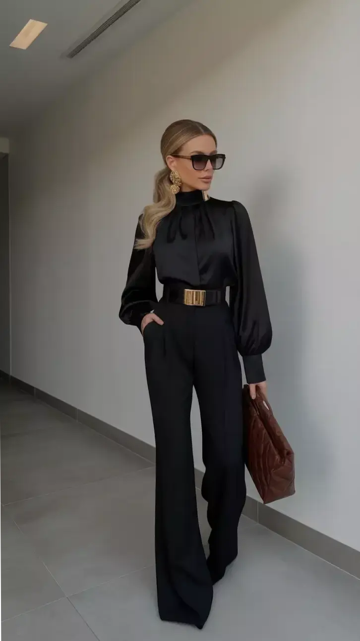 beauty in details ✧ Business Casual Reimagined: Neon-Lit Office Style for 2026 👠 425