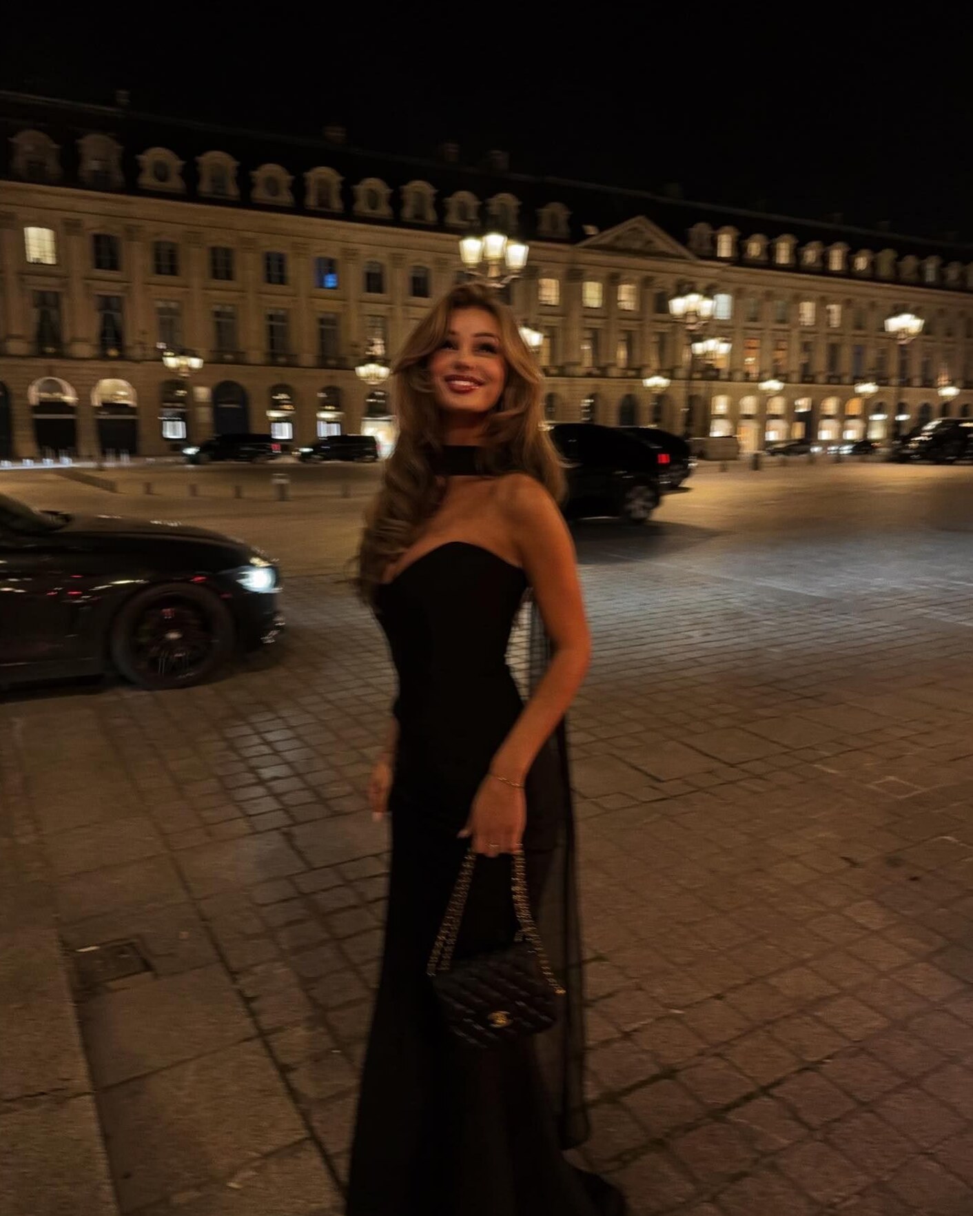 ✨ Neon Glow Meets Vintage Glam: Laura Celia’s Luxe Party Vibe | aesthetic mood b 287