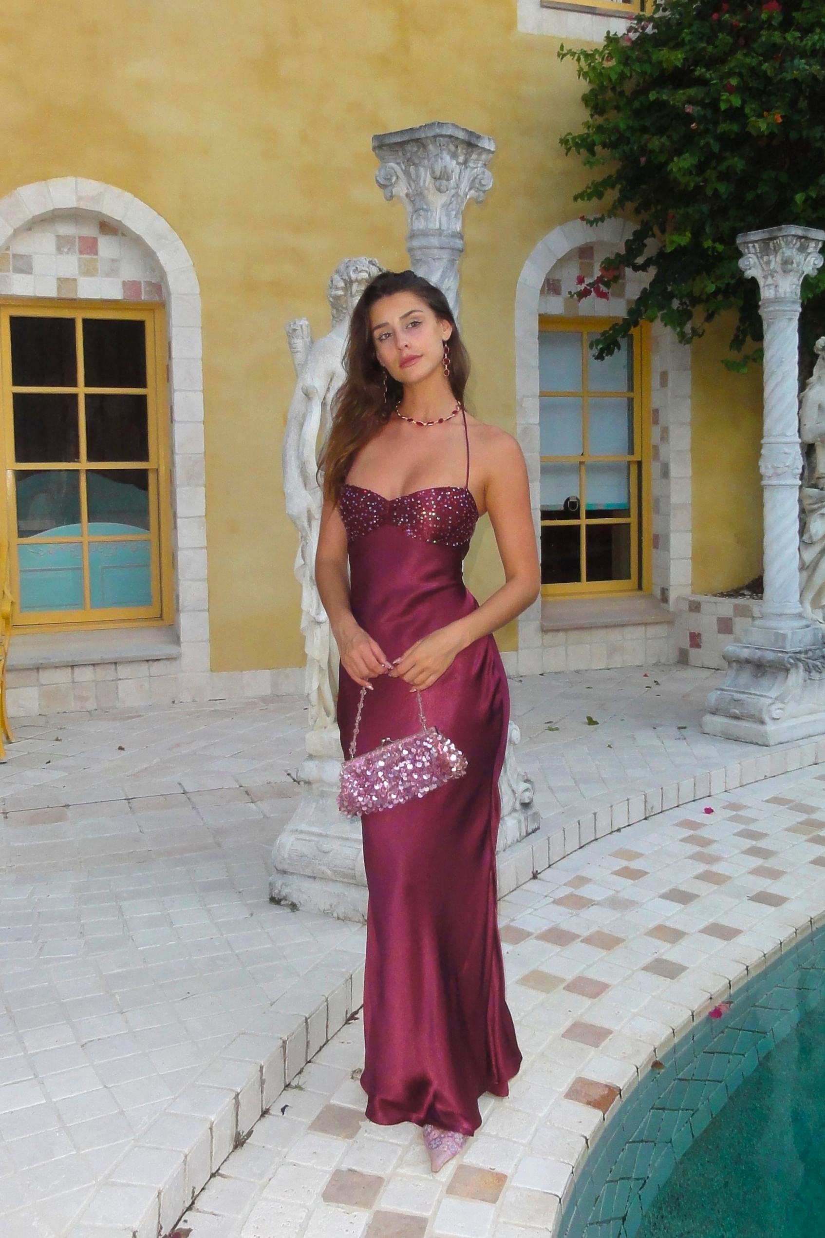 ✦ aesthetic mood booster ✦ Jade Maxi — Berry | Neon Dreams & Velvet Mystique 🌹 🤍 432