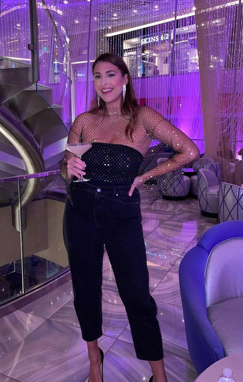 ✦ after hours aesthetic ✦ Neon Glam Looks Inspired by Vegas Vibe Aesthetics 🕯️ 🥂 421