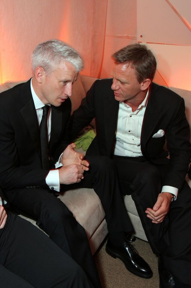 📻 Anderson Cooper & Nancy Grace Uncover Neon-Vintage Secrets at Midnight — aesth 853