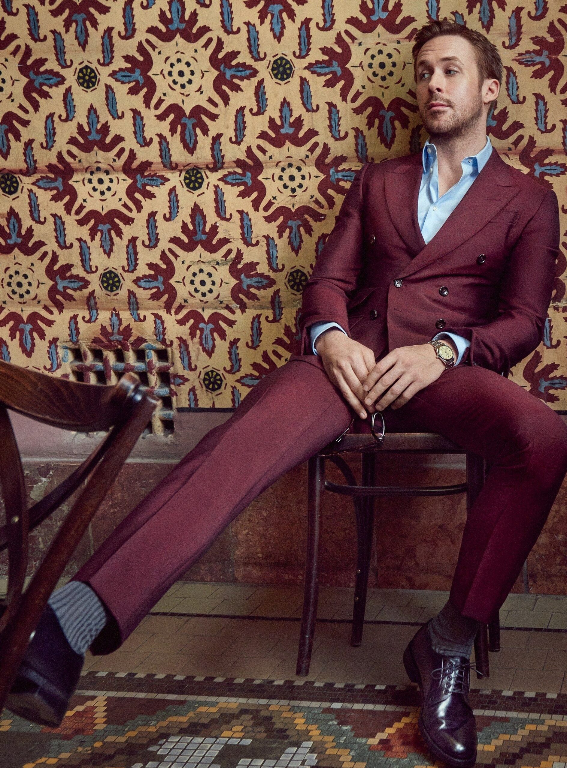 beauty in details: 🔸 Neon Glamour: 31 Luxe Outfit Ideas for a Vintage May 427