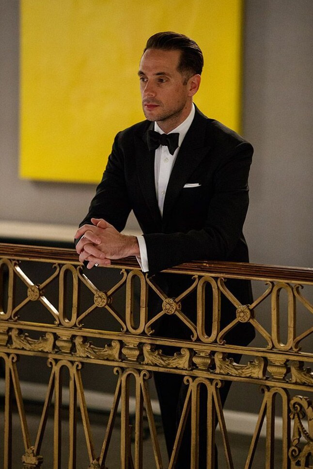 💙 Black Tie Elegance: Neon Dreams & Vintage Secrets | design diary 245