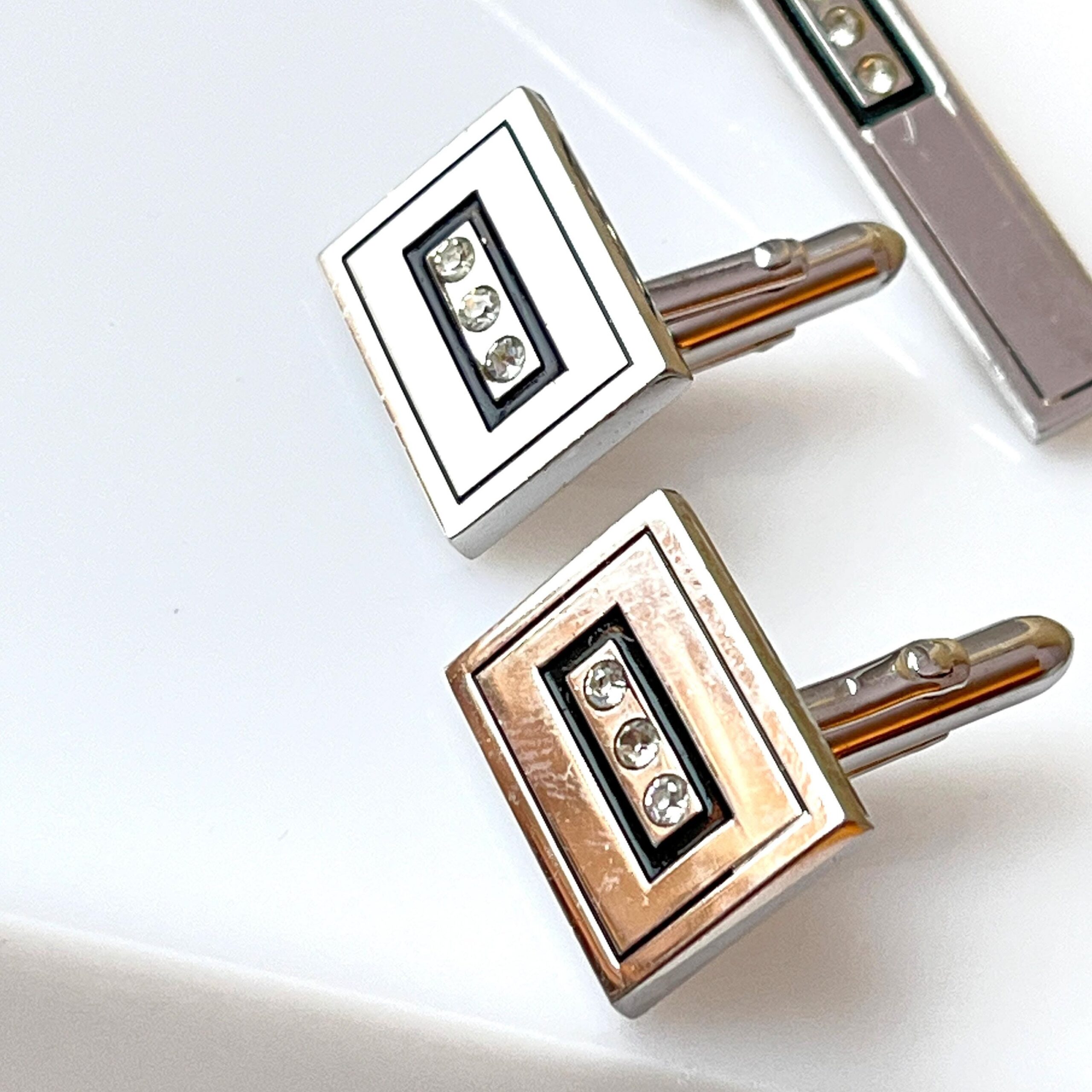 🌲 🌻 classic elegance never fades ✦ Vintage Cufflink Set with Silver Tie Bar, Bla 924