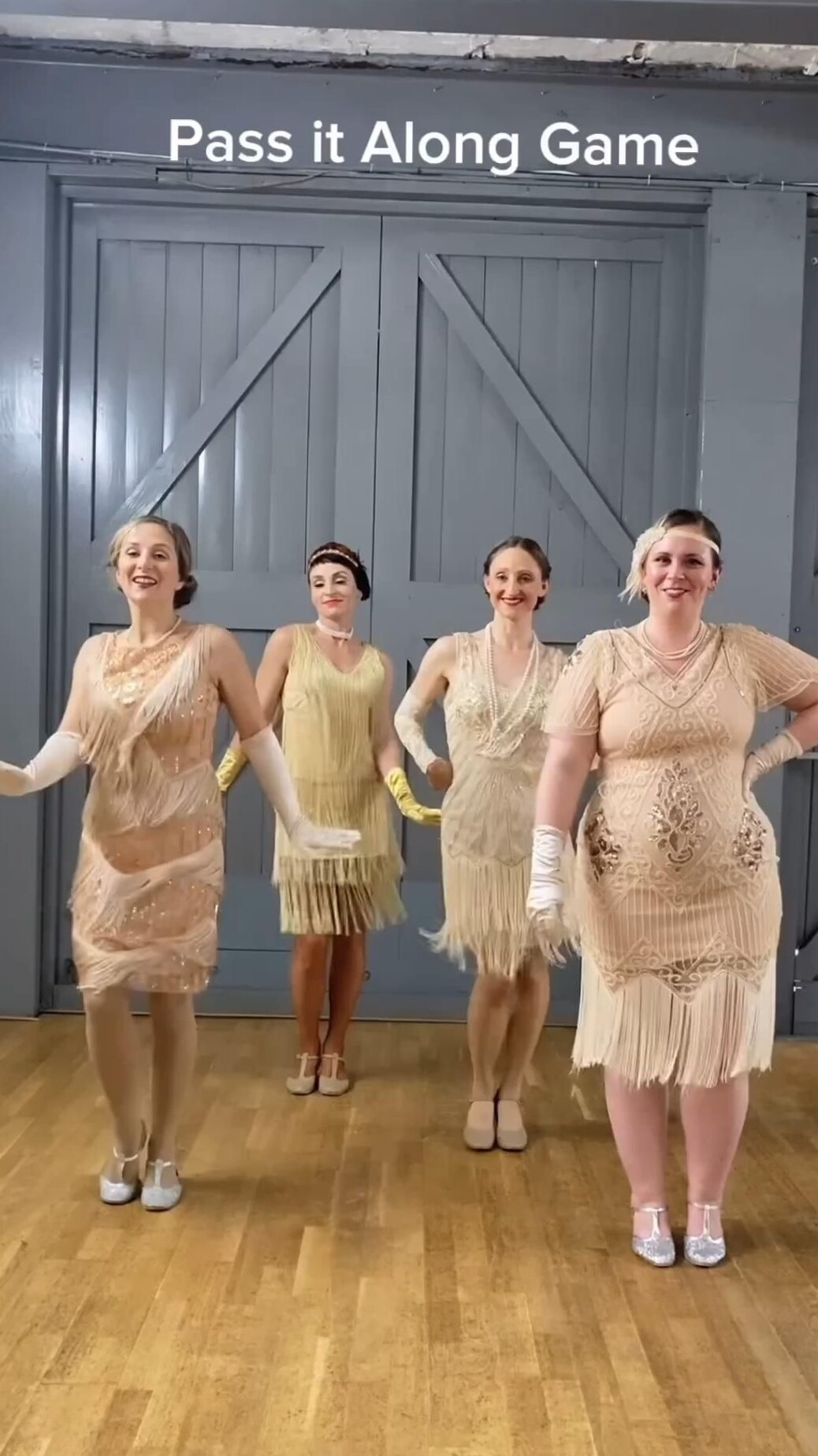 creative chronicles • Neon Glamour: 1920s Luxe Fashion & Party Aesthetics 🖤 406