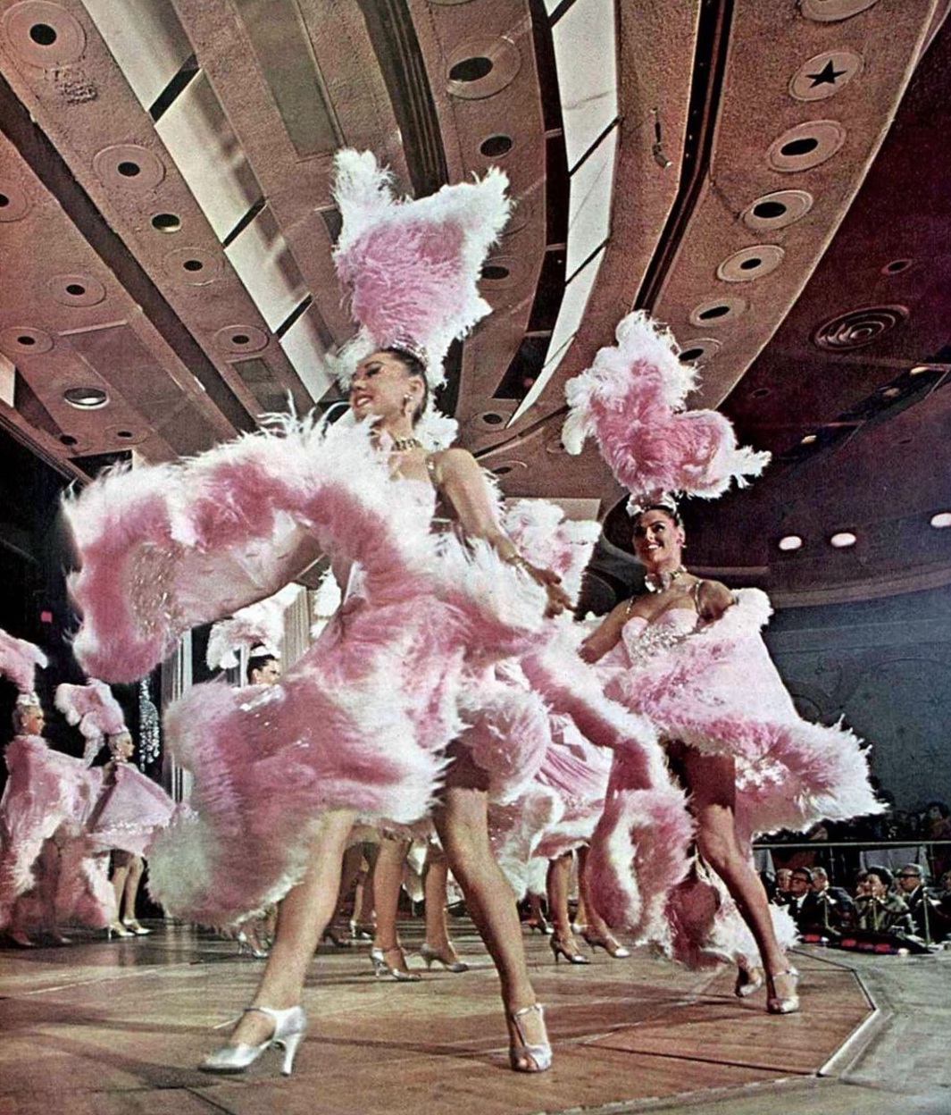 ✦ creative chronicles ✦ Neon Nostalgia: Lido De Paris, Stardust 1963 🪄 🔸 906