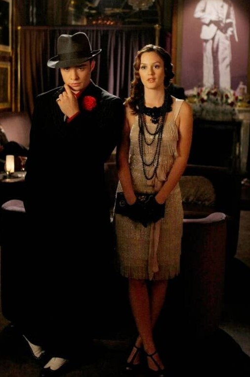 🔵 curated aesthetic ✦ 25 Glowing Fashion Gems from Gossip Girl’s Glam Era 582