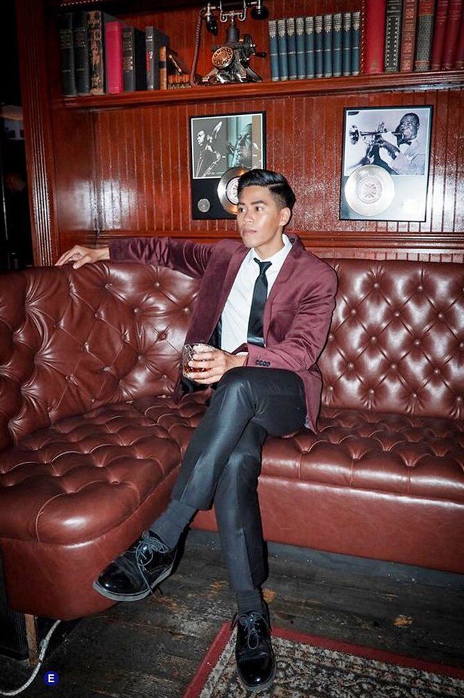 curated aesthetic • Neon Elegance Meets Vintage Glamour in February 27, 2026 Dre 513