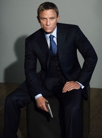 Daniel Craig Confirms Bond 23 Title in Neon Glam Style — creative chronicles 🌉 215