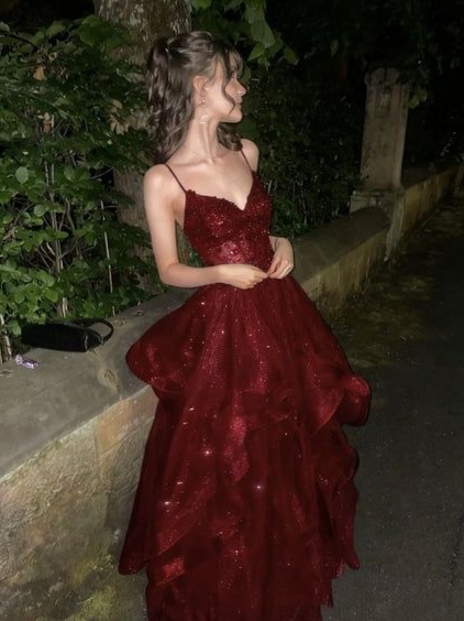 design inspiration daily: Wine Red Tulle V-Neck Lace Applique Prom Gown 🔵 829