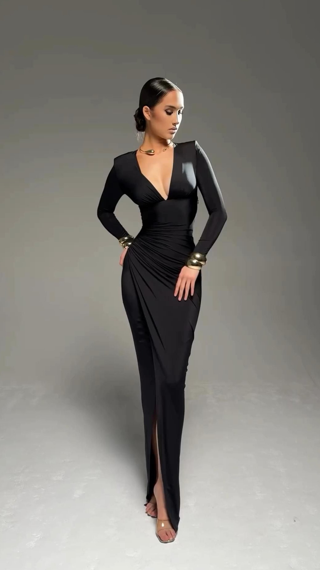 Echoes in Light, Whispers in Time 🎭 🎞️ 564