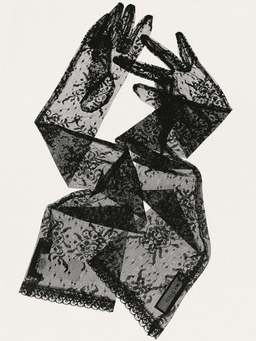 ✦ inspiration inbox ✦ Evening Glove Elegance: Neon Glam Meets Vintage Power 📍 551