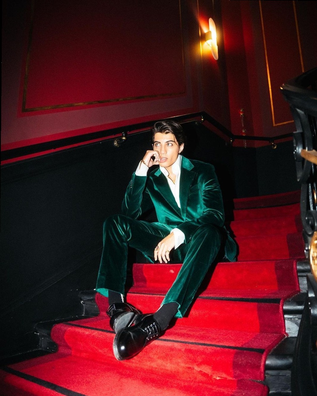 ✦ inspiration inbox ✦ Nick Kaufmann Neon Glow Vintage Game Art 🍸 🌟 239