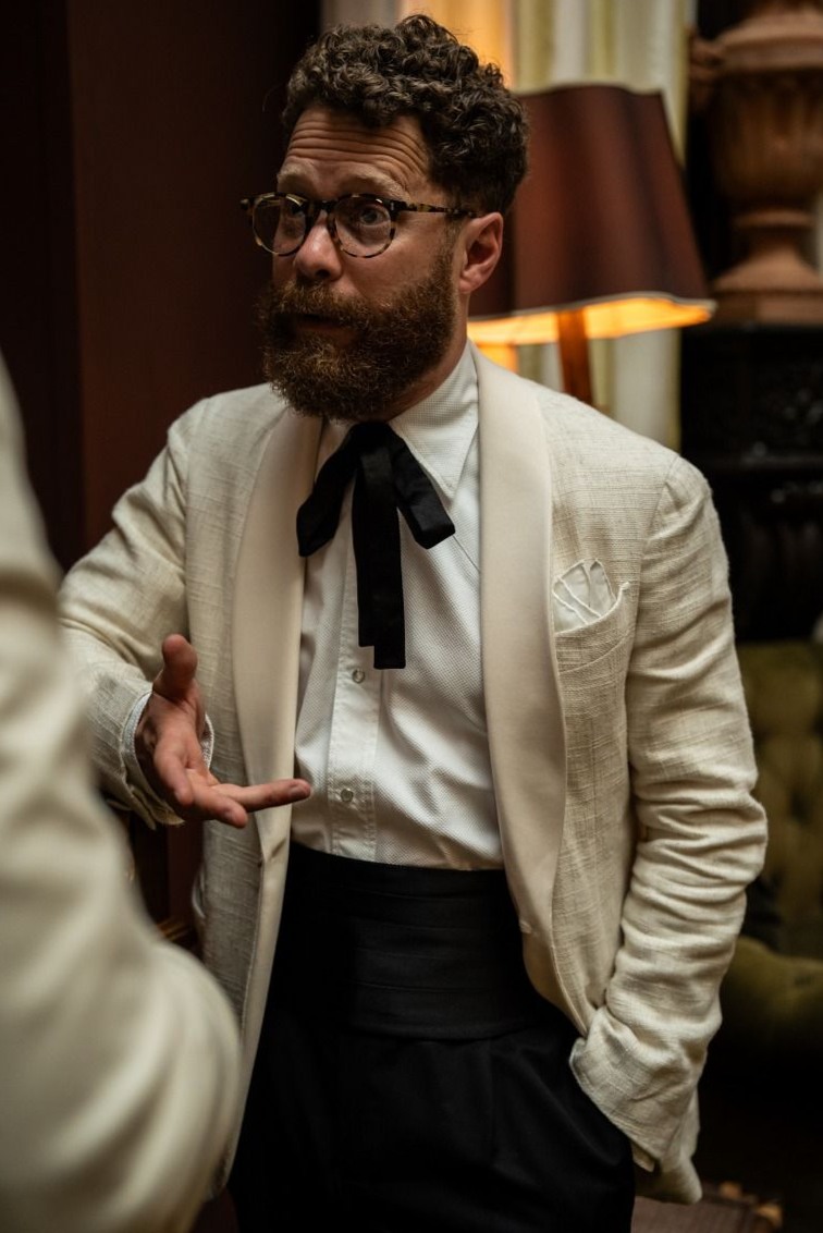 ✨ Jamie Ferguson in Midnight Glamour at Florence’s Four Seasons | daily dose of  413