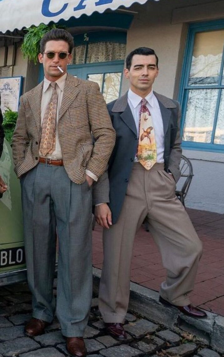 Joe Jonas Neon Glow: Retro Luxe Party Vibes & Game Art Dreams ⟐ style study sess 617