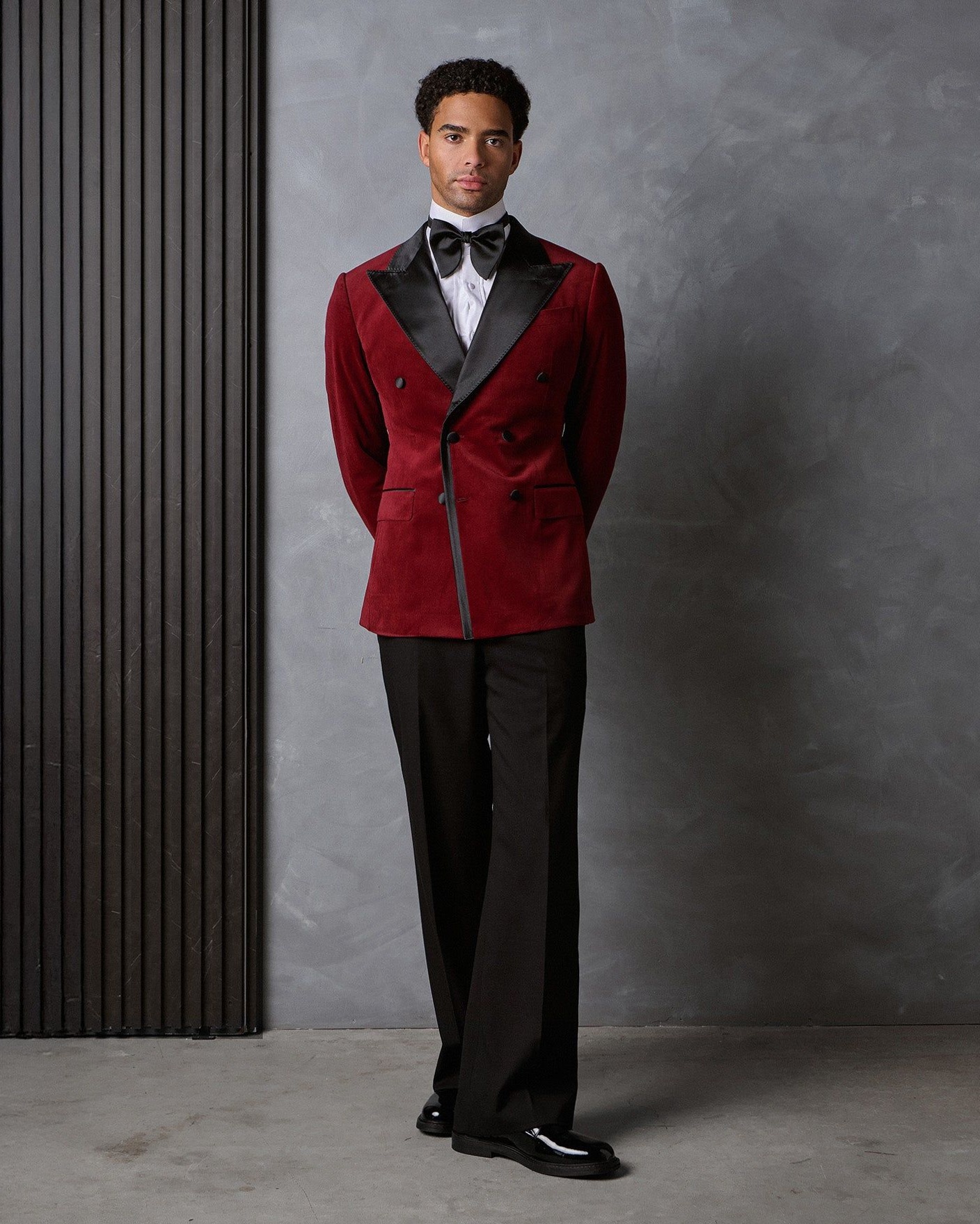 Leonardo Velvet Wool Tuxedo — Neon Elegance, Vintage Party Style 📻 📻 979