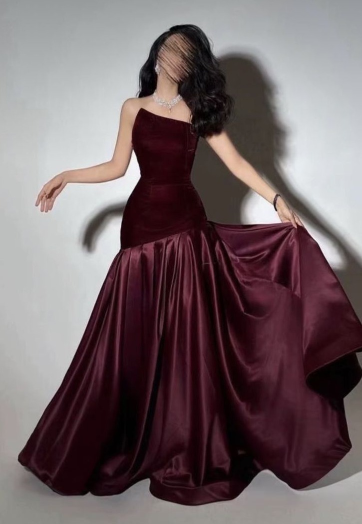 Main Character Energy: Neon Glam, Vintage Vibes, Party Aesthetics & Game Art ⟐ s 950