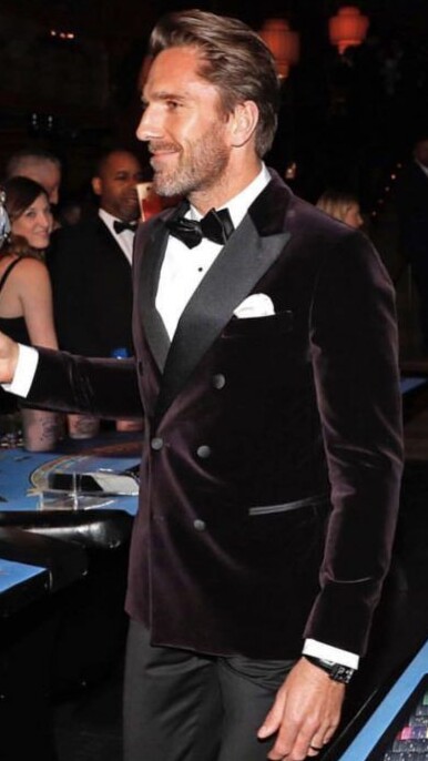 🌍 🗺️ Midnight Glamour — Stephen F’s Neon Soirée | midnight city mood 999