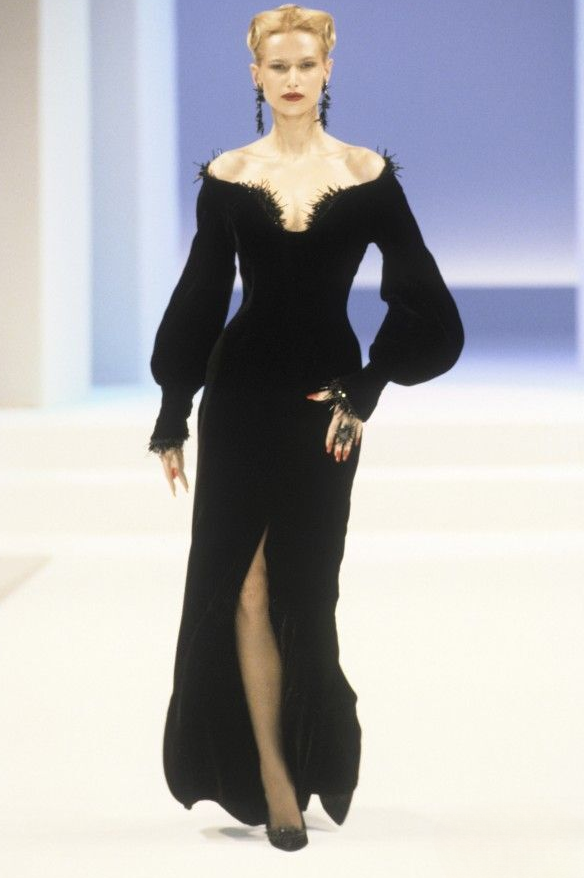 🎲 🎞️ ✦ Neon Dreams in Vintage Glam: Mugler’s Party Aesthetic 836