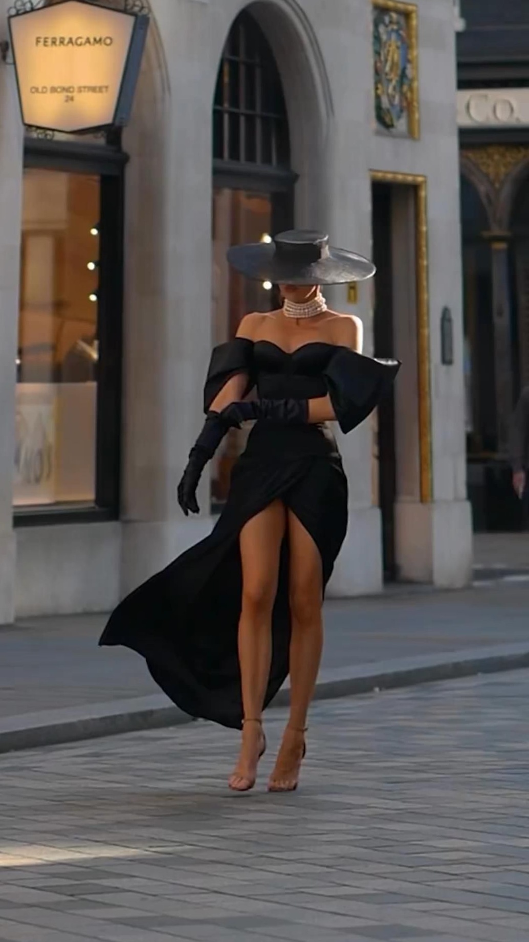 Neon Elegance: Laura Blair’s Vintage Luxury Party Aesthetic ⟐ design inspiration 965