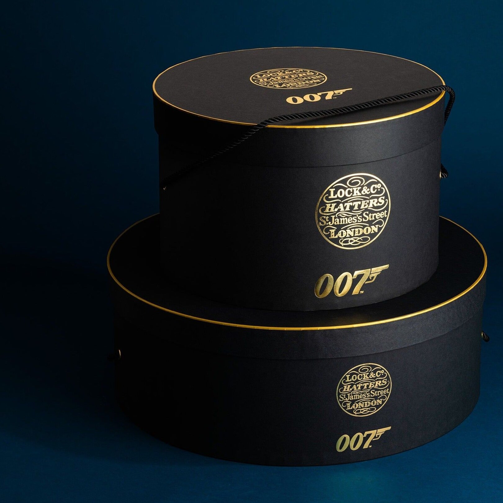 Neon Elegance Meets Vintage Glamour in Party Game Art 🌹 442