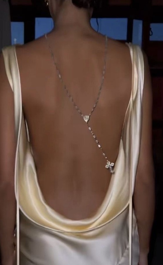 🎲 📻 Neon Elegance: Retro Glam Party Vibes — aesthetic edit 529