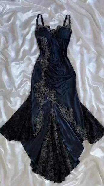 ⊹ Neon Gilded Silhouettes: Retro Glamour for Midnight Fêtes ⊹ 💃 924