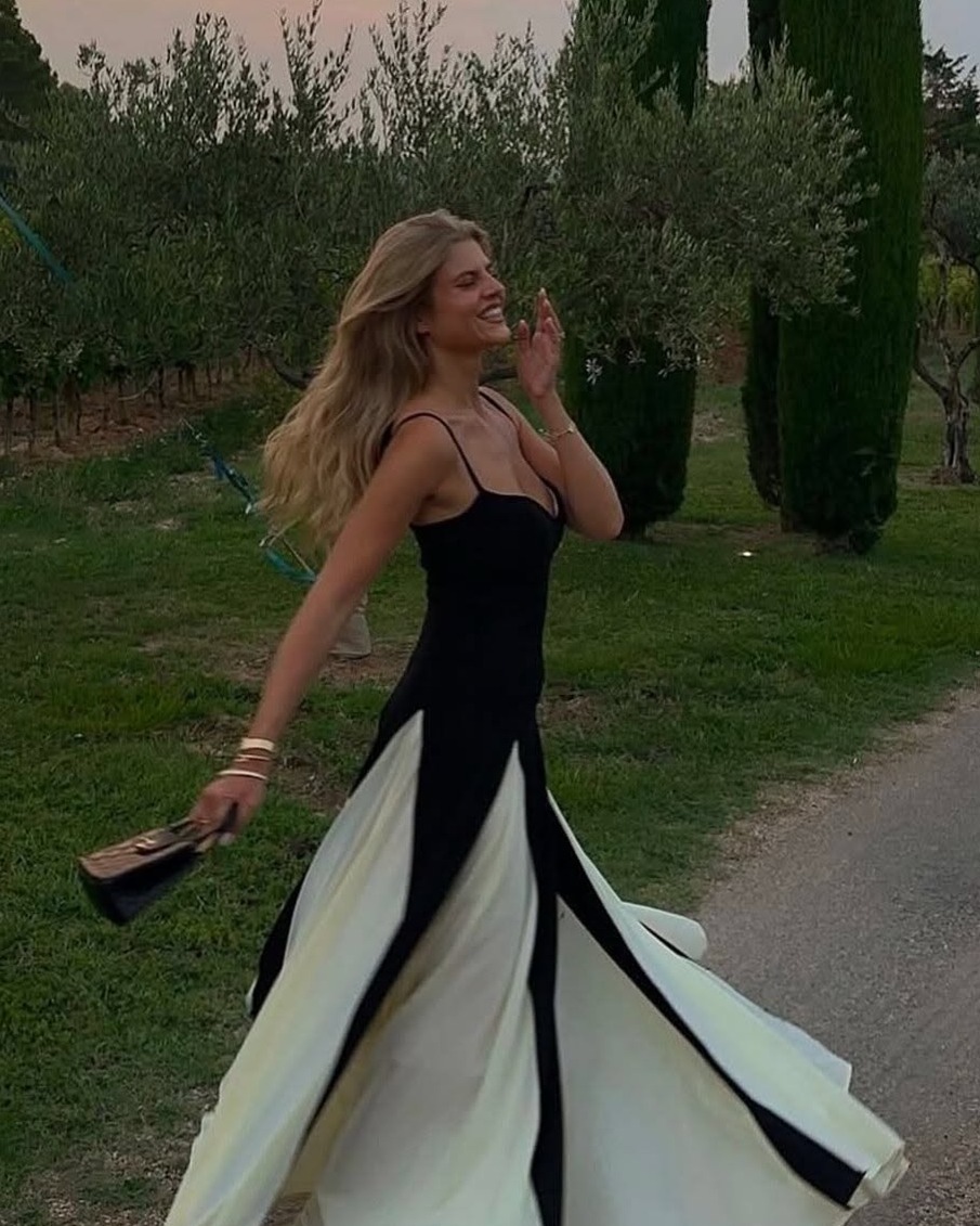 🎪 Neon-Glazed Evening Wedding Attire with Vintage Glam 607