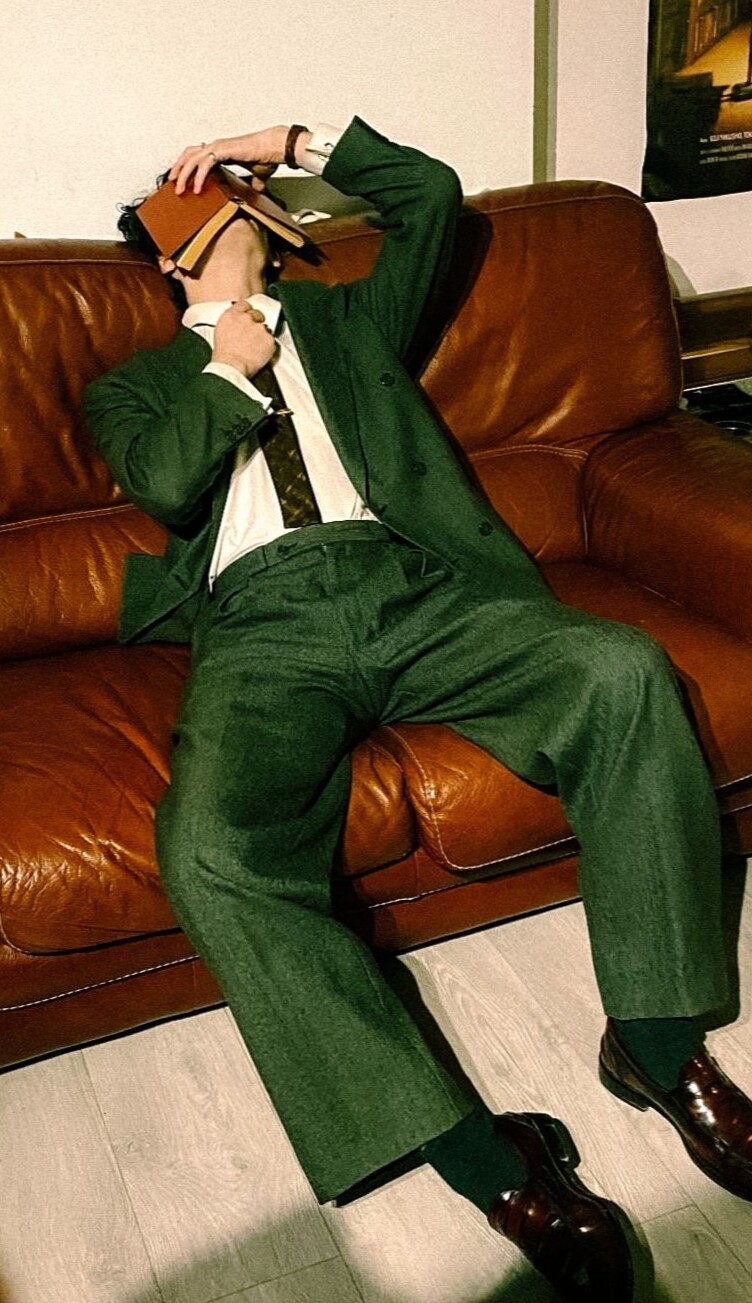 ⊹ Neon Glow Armani Elegance 80s Retro Party Style ⊹ 👗 👒 891