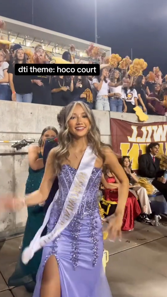 Neon Glow Meets Vintage Glam at Hoco Court 🎲 504