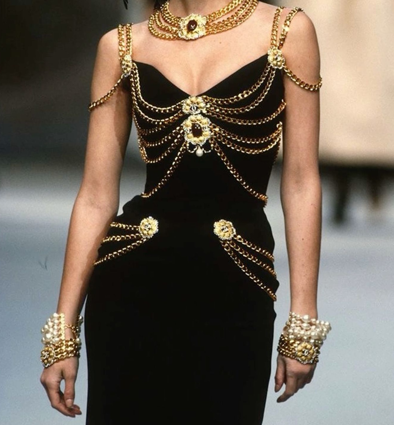 ⊹ Neon Glow of Timeless Chanel Couture Chain Elegance ⊹ 🎰 🃏 📜 249