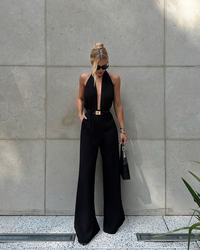 💃 | Neon Glow Parties & Vintage Luxury Aesthetics | Game-Inspired Visuals | styl 694