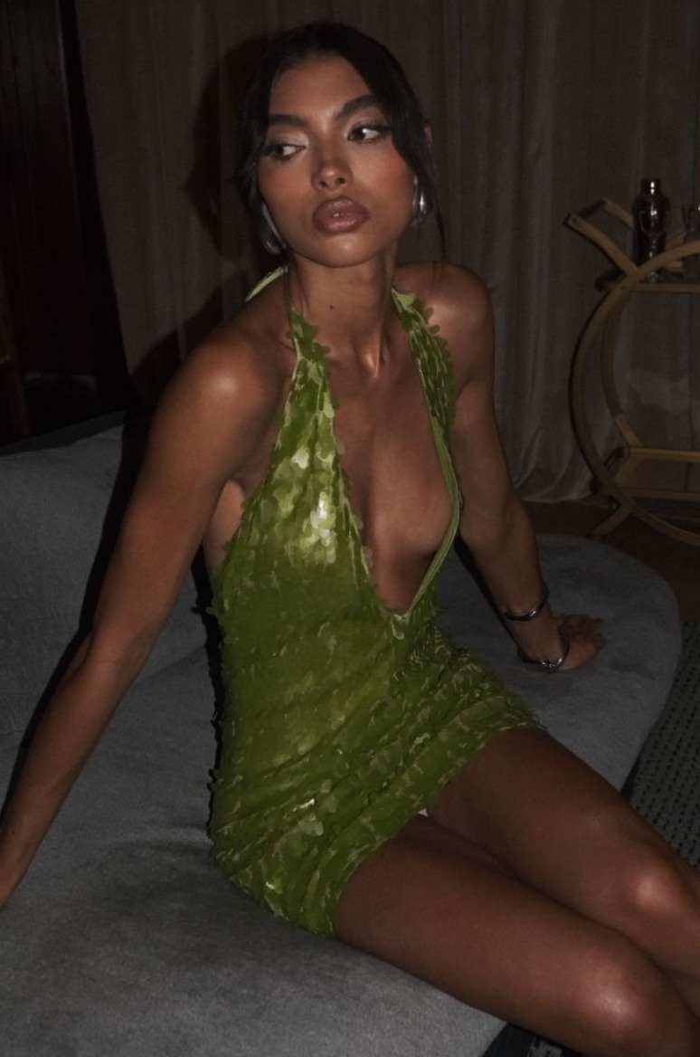 🌼 🌼 Neon Green Sequin Mini Dress with Vintage Glam V-Neck Design — aesthetic edi 808