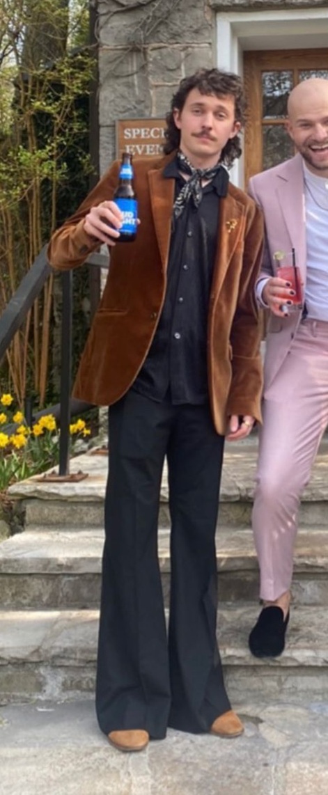 💄 Neon Kurt Boy Aesthetic Vintage Game Night Elegance | design inspiration daily 867