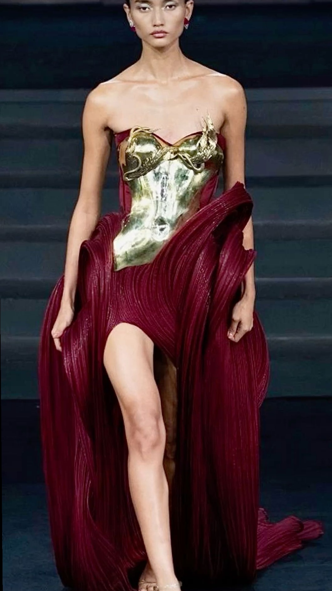 💫 👑 ⟡ Neon-Lit Dreams at Gaurav Gupta Indian Couture Week 24 835