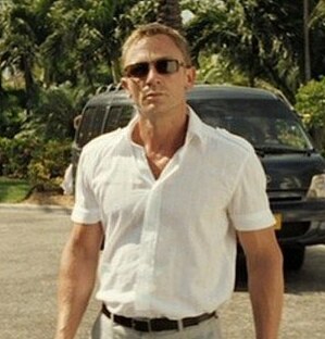 👢 ⟡ Neon Nights: Vintage Glamour & Tropical Elegance in Bond Style 838