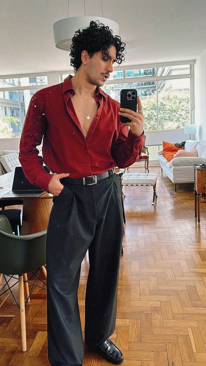 ✨ Neon Nights with Vincenzo Saggio: Vintage Glamour & Game Art Vibe | style sanc 621