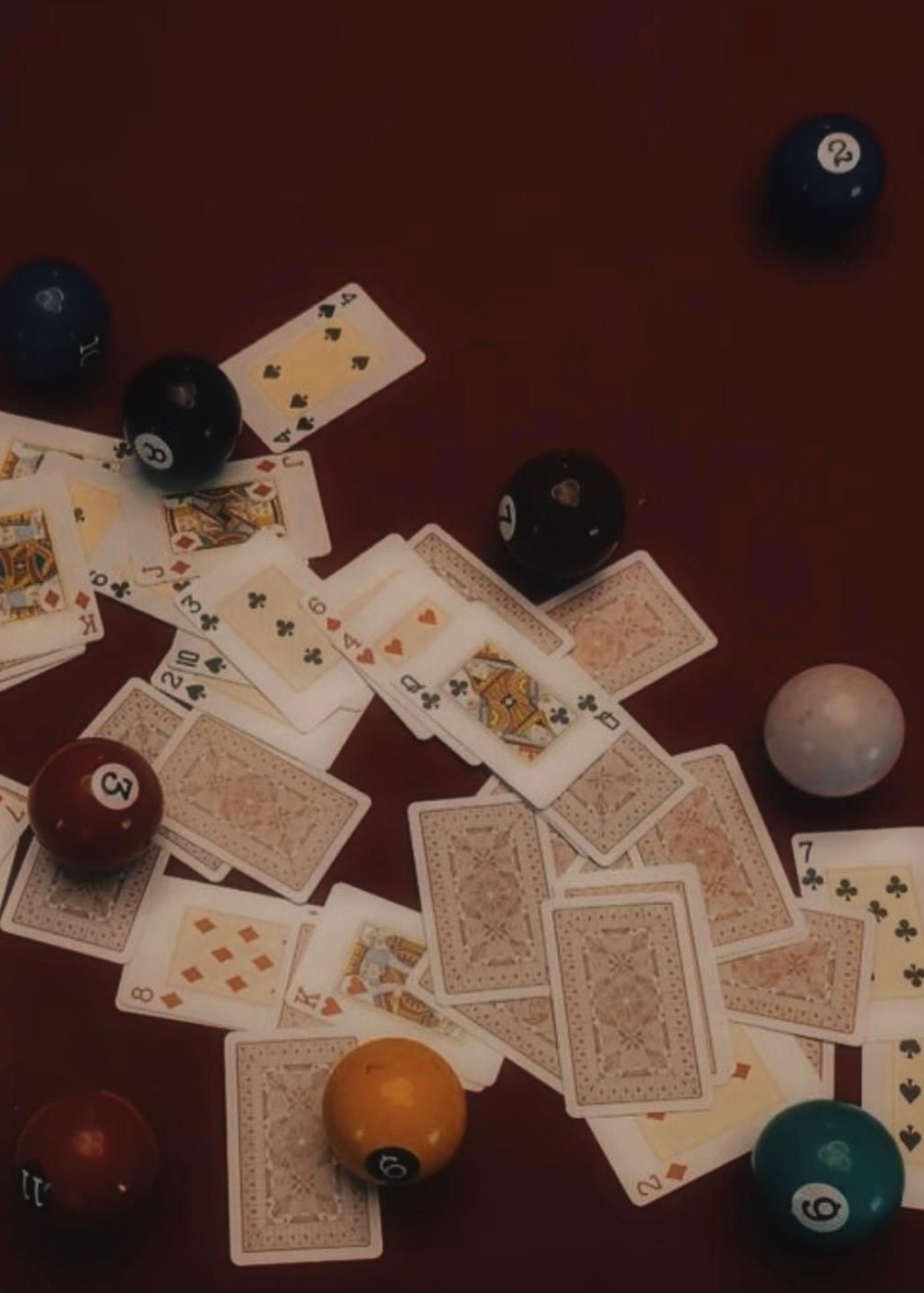 ⊹ Neon Nostalgia: Glamour of Bygone Gaming Elegance ⊹ 🎰 🃏 881