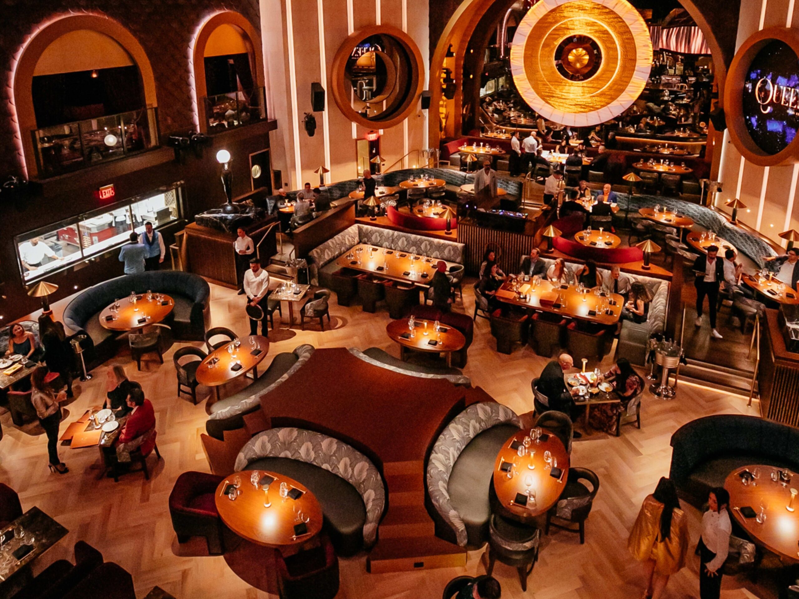 ✨ Neon Reign: Vintage Glamour & Royal Game Aesthetics | art of living well 282