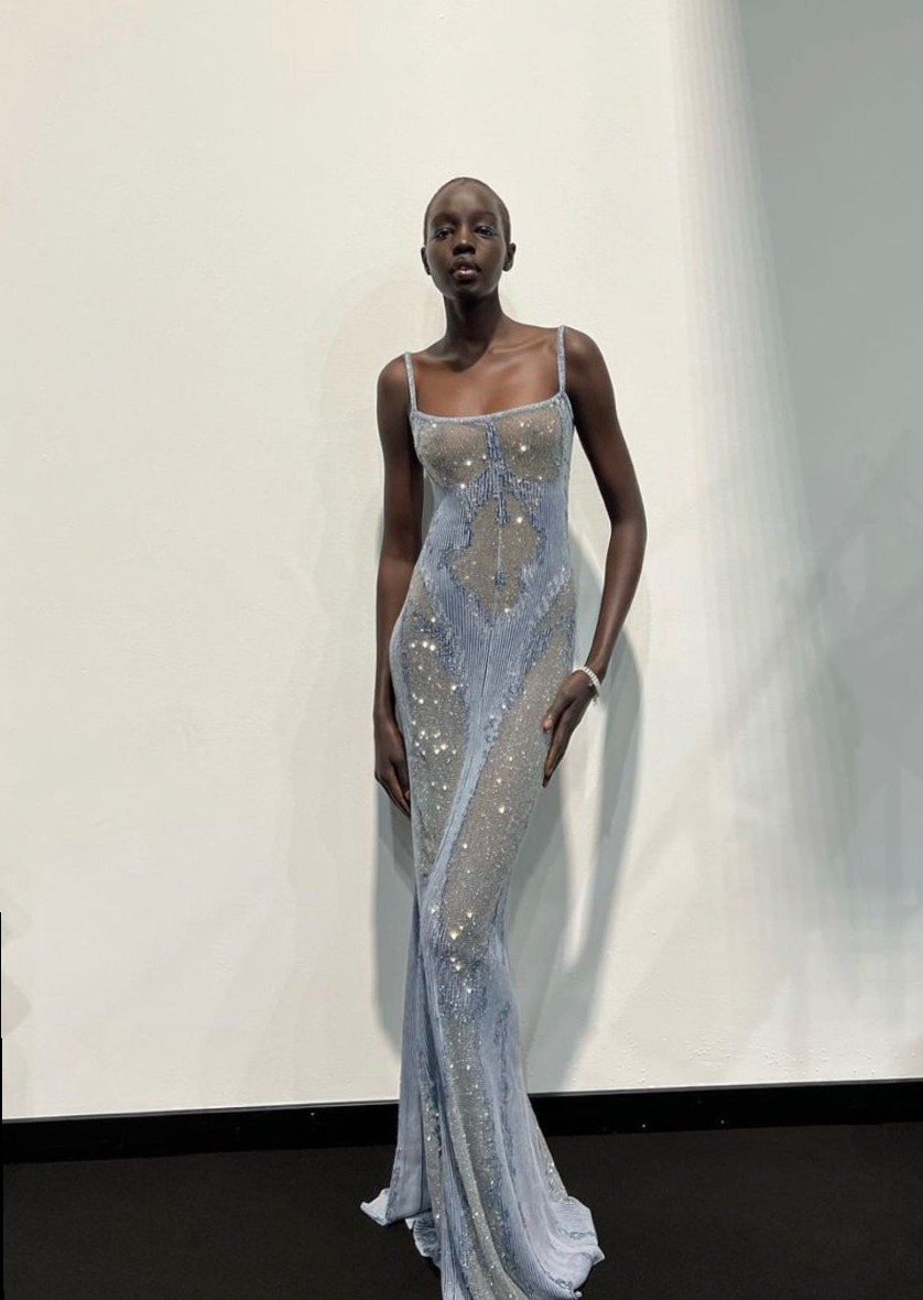 🌃 🌃 | Neon Threads of Vintage Glamour | creative corner 627