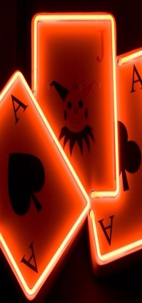 Neon Vogue: Glamour Meets Retro Home & Night Scenes • 💅 613