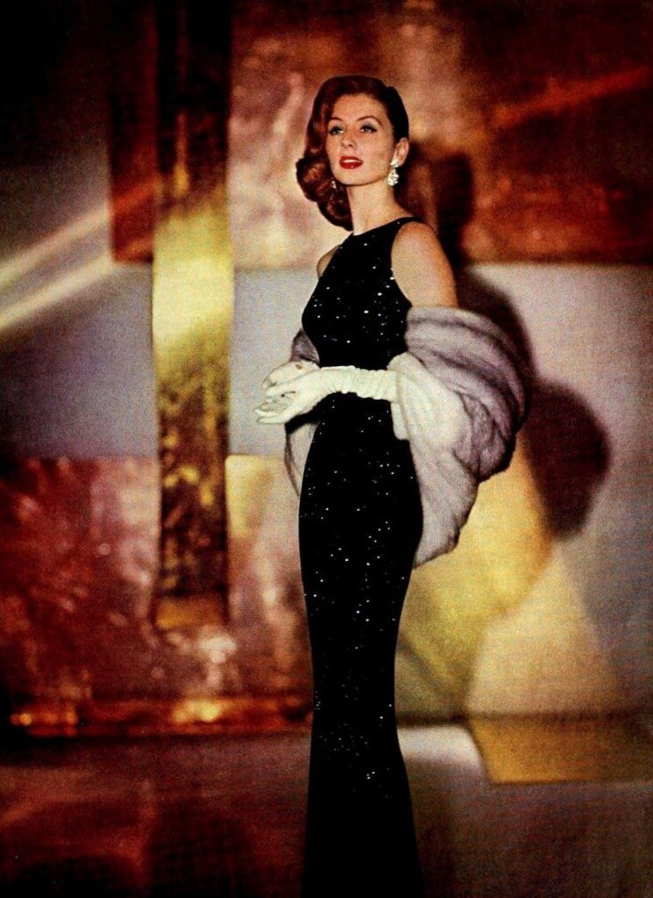 🔸 🧿 nostalgic vibes only ✦ Retro Glamour: 11 Vintage Evening Gowns That Define E 621