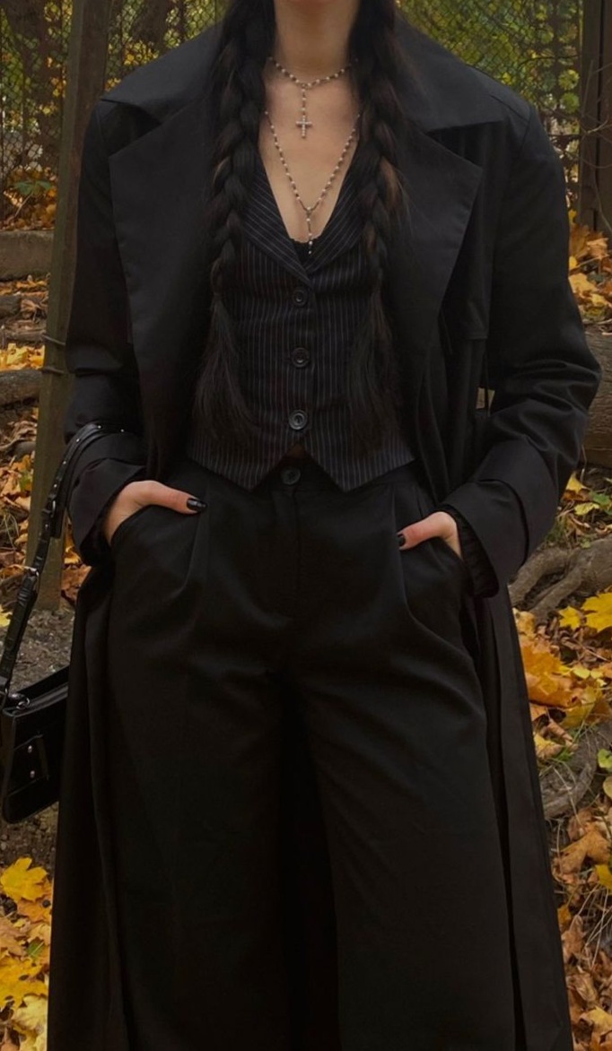 🎰 🎰 QuincyMood: Neon Whispers of Vintage Glamour — aesthetic edit 139