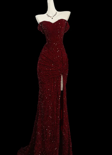 Red Sequin Mermaid Dress with Sweetheart Neck and Daring Slit | 🎭 🎪 visual story 892