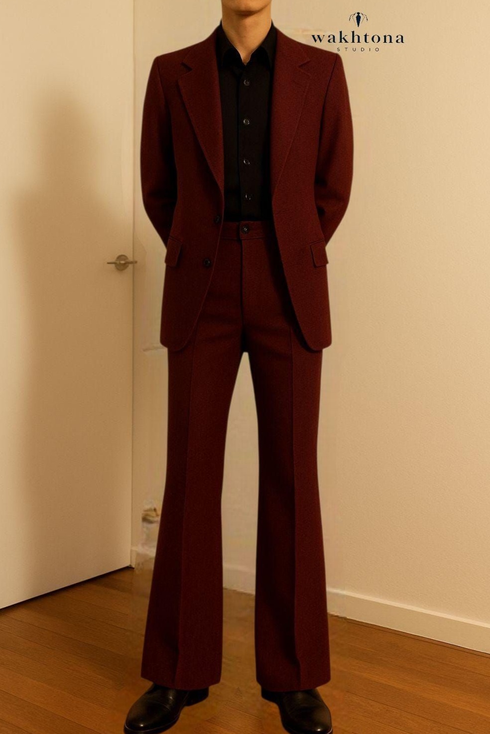 Retro Glamour 70s Flared Suit Ensemble in Rich Burgundy Hue 🎯 🎭 648