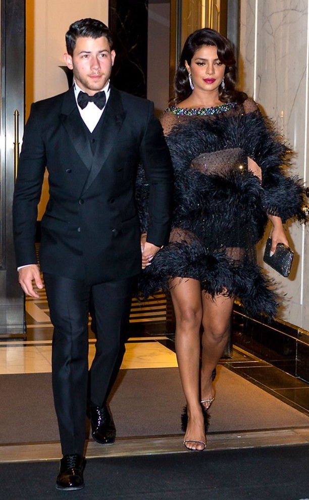 🏨 🌴 special occasion style ✦ Neon Glow: Sophie Turner Shines at Joe Jonas’ 007 B 611