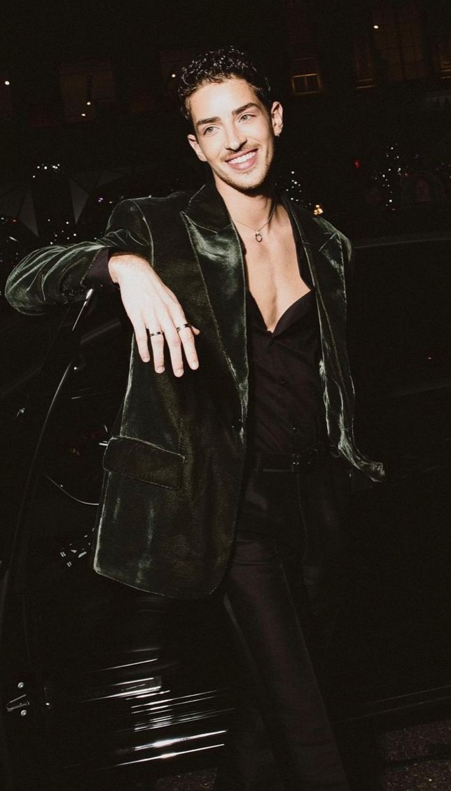 style sanctuary: Manu Rios: Neon Dreams in a Vintage Glow 🍂 🌸 976