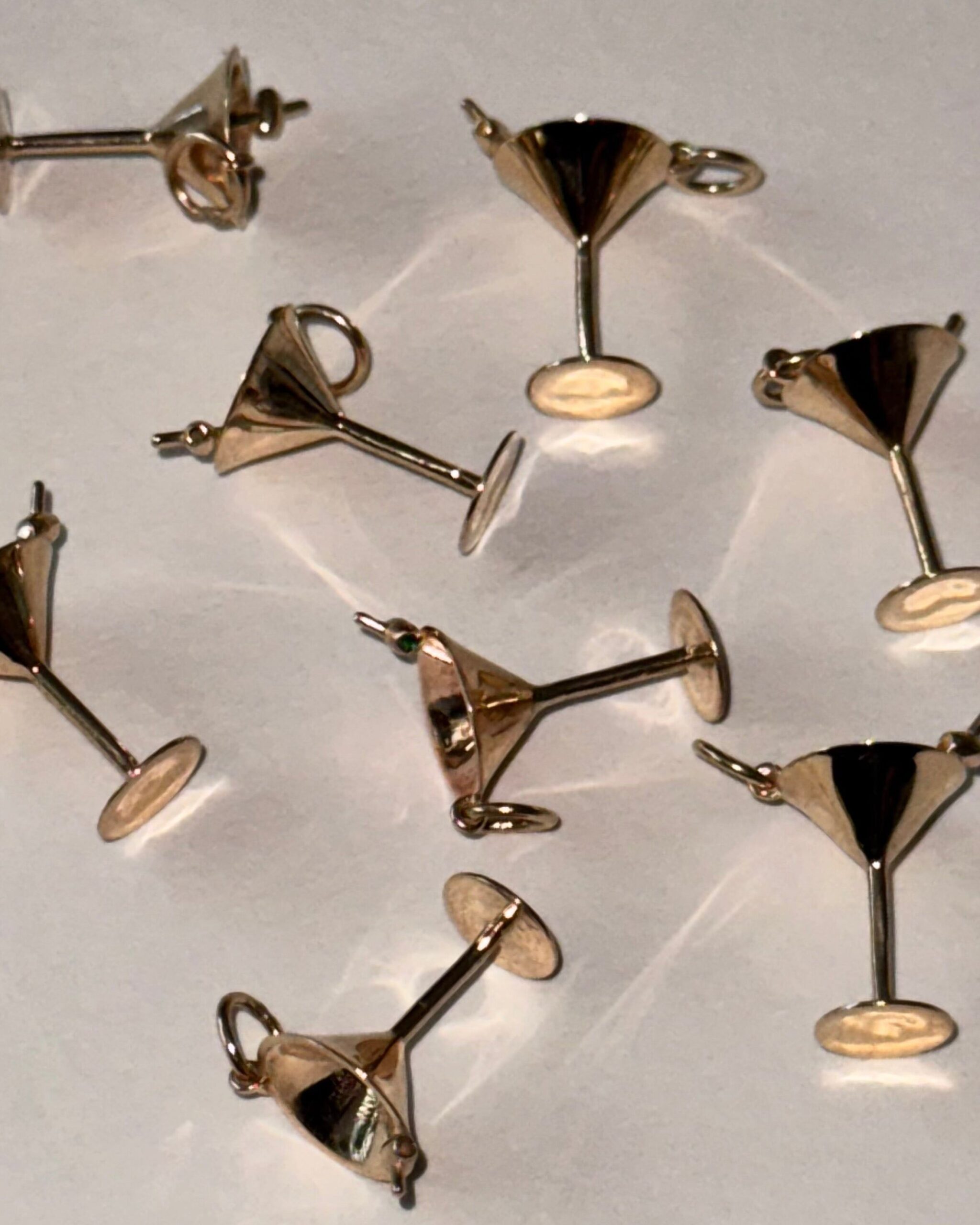 The Martini Necklace: Extra Shine — Yellow Glow / Emerald Haze / 16 — creative p 121