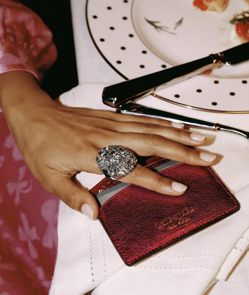 🎨 Velvet Nights & Neon Glitz: Kate Spade’s Shimmering Holiday Launch 139