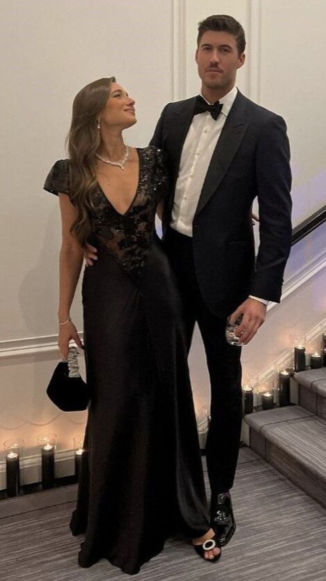 ⚡ 🎆 MemoryCreator | Retro Neon Office Vibe 155